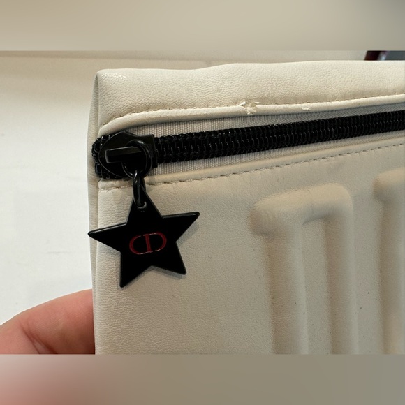 Dior Makeup Toiletry/ Cosmetic Pouch - Picture 5 of 7